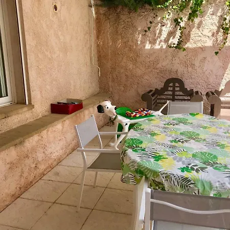 Les 3 Palmiers شقة